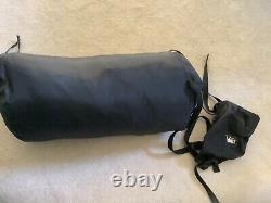 83 REI MUMMY SLEEPING BAG Cold Weather WithHood Adult Sized Excellent WithBag 37249