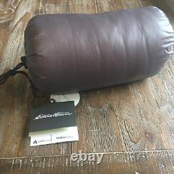 Eddie Bauer Unisex-Adult Flying Squirrel 40º Sleeping Bag, Pimento Regular ONE S