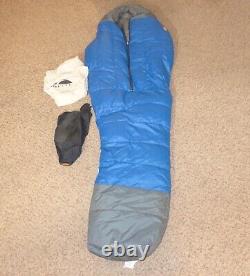 GoLite Adrenaline 3-Season 20° 800 Down Sleeping Bag Blue Size Reg (30 x 80)