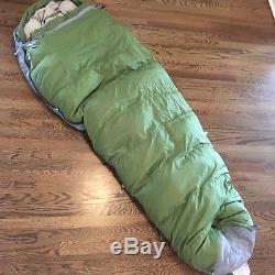 Kelty Cosmic Down 20 Degree Men Goose Down Backpacking Sleeping Bag Warm Green