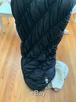 Mont Bell Sleeping Bag Down Hugger 900 #2 30degree Super stretch Size Regular