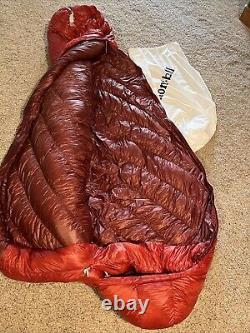 Mont-bell Down Hugger 800 #0 Regular Sleeping Bag. Excellent Condition