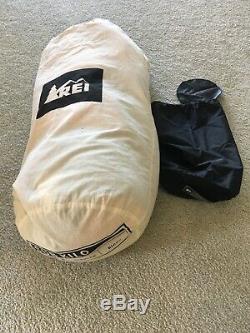 REI Co-op Sub Kilo +20 Sleeping Bag (Regular with Right Hand Zip) EUC