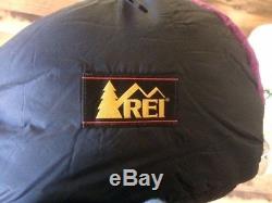 REI Down Sleeping Bag Regular length Right Zip Rated to 20 below zero