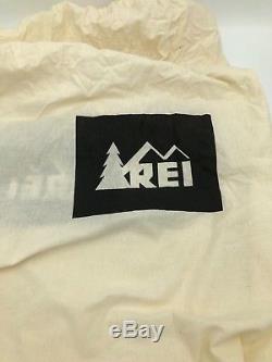 REI Sub Kilo +20 Degree Down Sleeping Bag Used