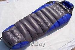 Shiny Gloss wetlook nylon mummy sleeping bag 3000g down Expedition sleeping bag