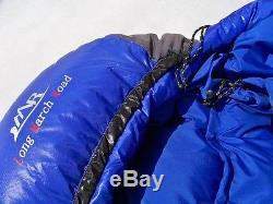 Shiny Gloss wetlook nylon mummy sleeping bag 3000g down Expedition sleeping bag