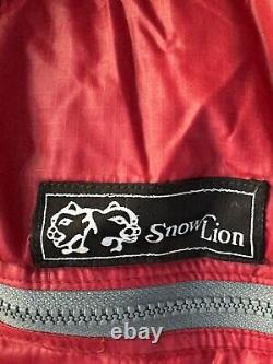 Snow Lion Down Sleeping Bag 76 Red/Tan EUC