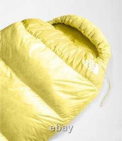 The North Face Chrysalis 20F/-7C 900-Down Lightweight Sleeping Bag Regular Yello