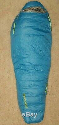 Therm-A-Rest Questar 0F/-18C Down Sleeping Bag in Size Regular