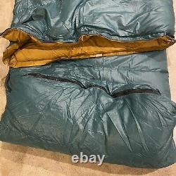 Vintage Eddie Bauer 50's 60's Goose Down Premium Sleeping Bag With Rain Hood EX