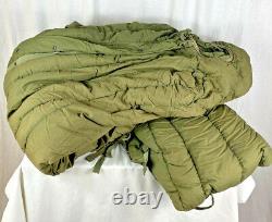 Vintage USGI Army Extreme Cold Weather Sleeping Bag Genuine US Military 8057