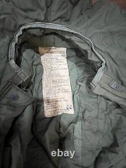 Vintage U. S. Military Extreme Cold Mummy Sleeping Bag 6' Plus Tall