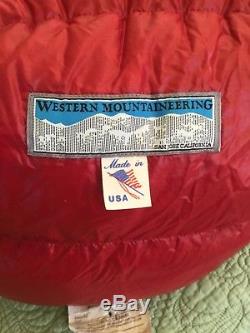 Western Mountaineering Alpinlite sleeping bag 20 Degree down 72